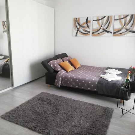 Marlen'S Apartment Βουκουρέστι Εξωτερικό φωτογραφία